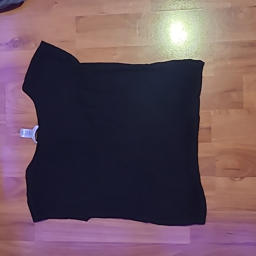 Shirt - Picture 2 of 3